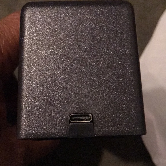 Dual Charging Dock - Picture 4 of 5